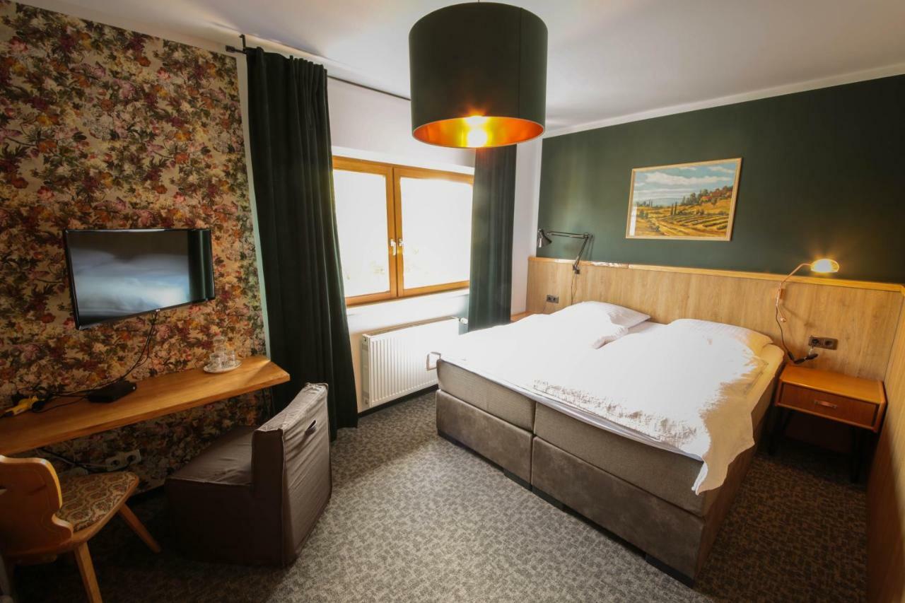 Hotel Kraus Bielefeld Bagian luar foto